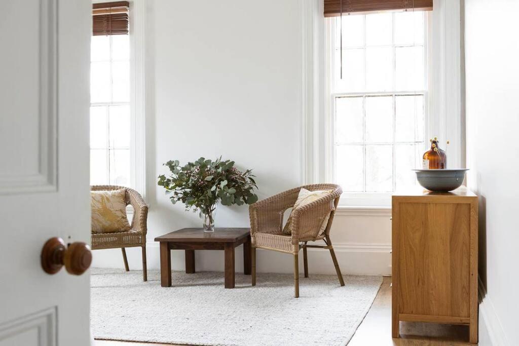 The Hive Apartment *